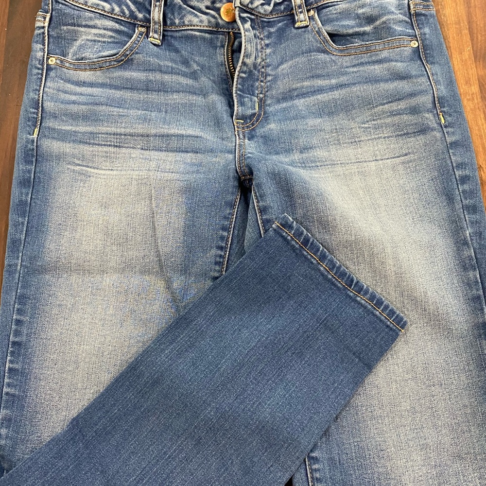 American Eagle women’s jeggings